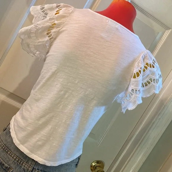 Tahari White Flutter Sleeve Asymmetrical Blouse - Picture 8 of 13